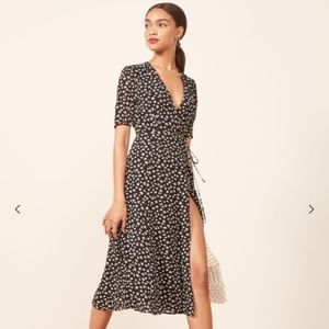 NWT Reformation Mona floral midi wrap dress L